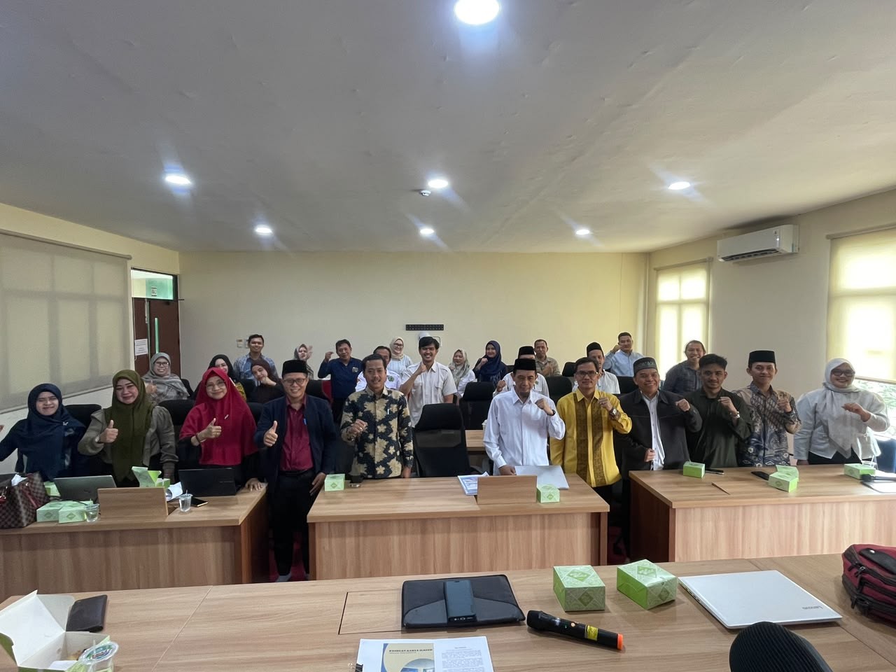 Perkuat Tata Kelola Akademik, Pascasarjana IAIN Pontianak Gelar Review Perangkat Akademik 2026
