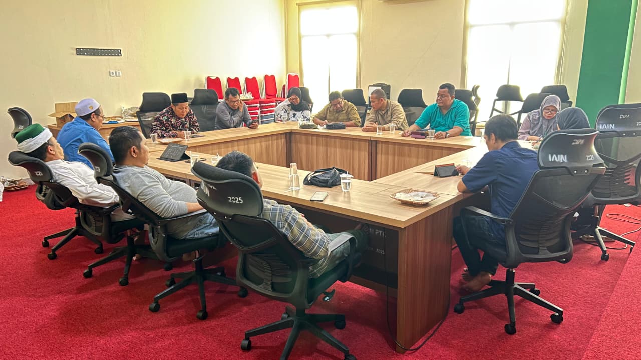 Pascasarjana IAIN Pontianak Gelar Rapat Koordinasi dan Evaluasi