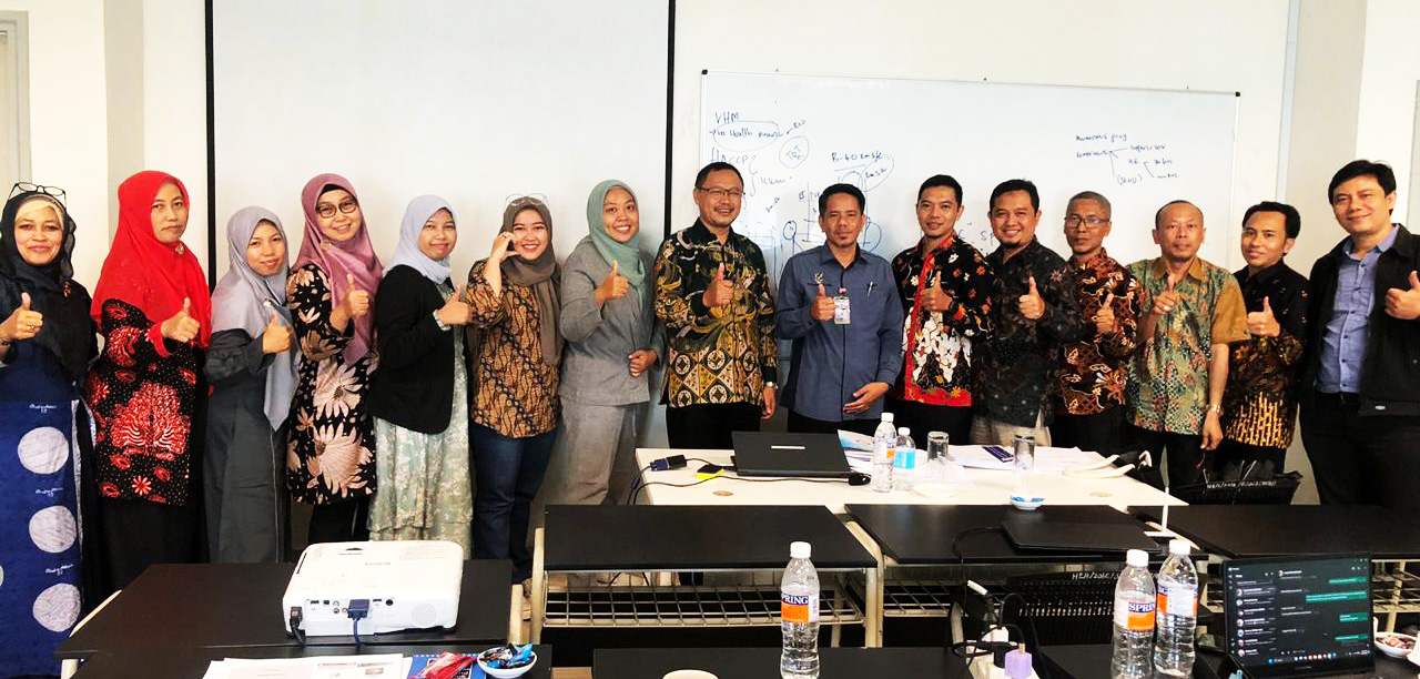 Mahasiswa MES mengikuti Student Mobility